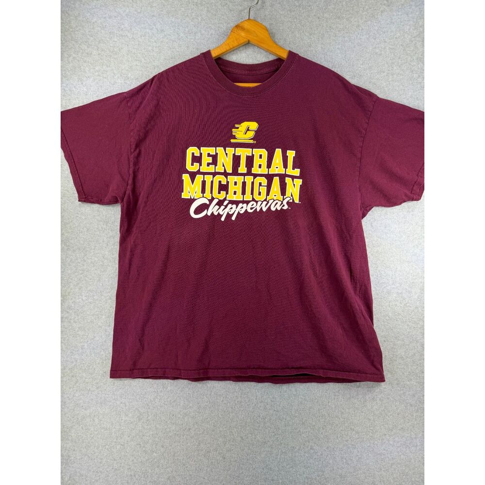 Central Michigan Chippewas Men’s XL Maroon NCAA Graphic T-Shirt 3640
